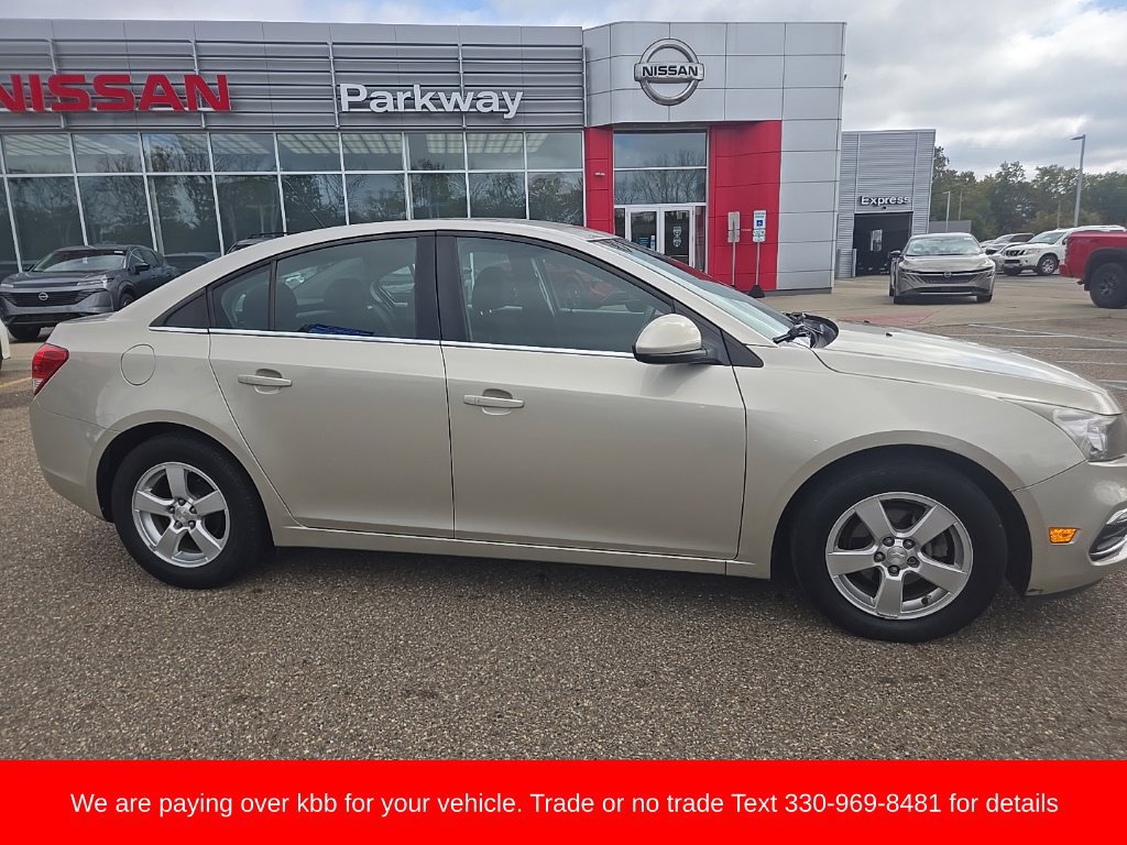 Used 2015 Chevrolet Cruze LT FWD image 8