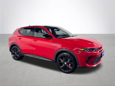 Used 2024 Dodge Hornet R/T Plus image 5