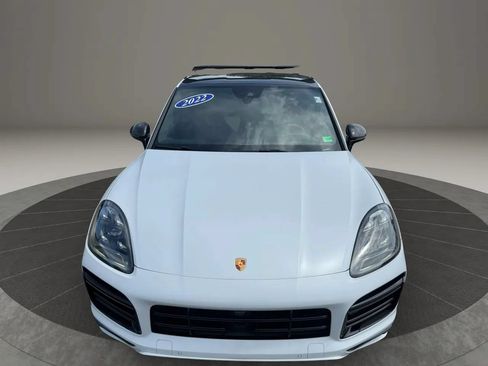Used 2022 Porsche Cayenne Turbo AWD/4WD image 10