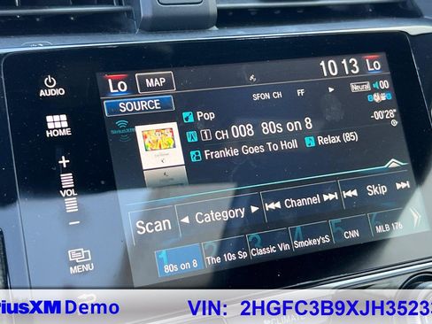 Used 2018 Honda Civic Touring image 28