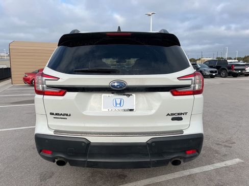 Used 2023 Subaru Ascent Onyx Edition image 5