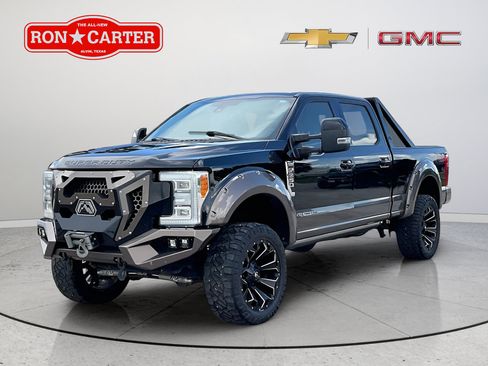 Used 2017 Ford F250 King Ranch w/ King Ranch Ultimate Package AWD/4WD image 3