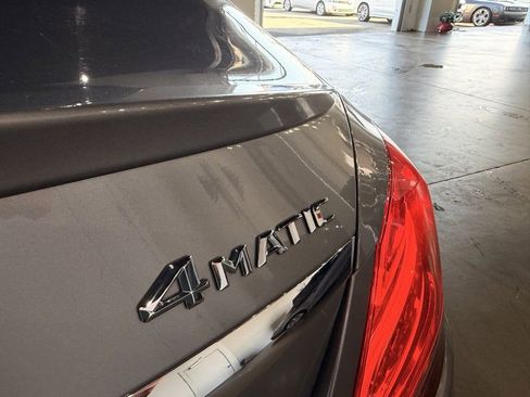 Used 2016 Mercedes-Benz C 300 4MATIC Sedan image 11