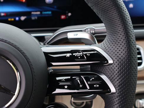 New 2026 Mercedes-Benz GLE 63 AMG S image 36