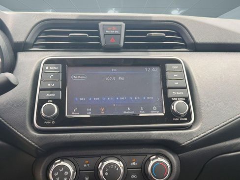 Used 2025 Nissan Versa S w/ S Plus Package FWD image 22