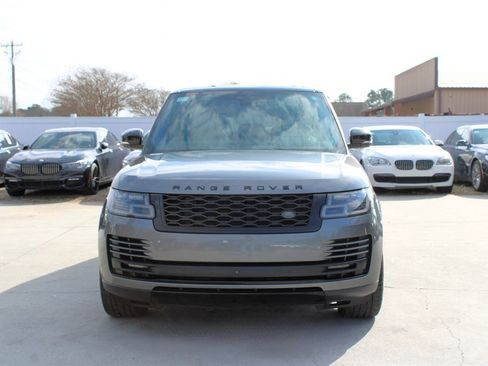 Used 2018 Land Rover Range Rover Supercharged image 2