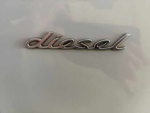 Used 2014 Porsche Cayenne Diesel AWD/4WD image 23