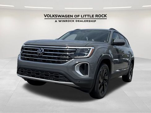 New 2026 Volkswagen Atlas SE image 1