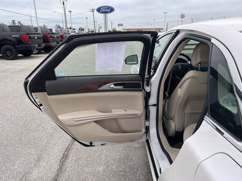 Used 2016 Lincoln MKZ AWD w/ Equipment Group 300A Reserve image 14