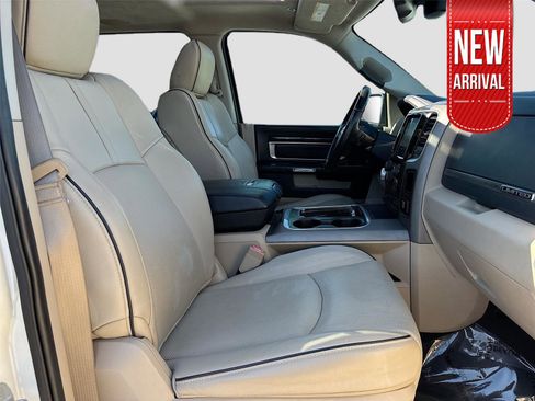 Used 2018 RAM 1500 Limited image 31