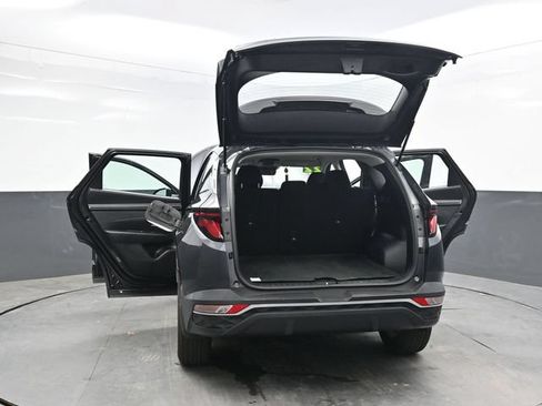 Used 2022 Hyundai Tucson SE AWD/4WD image 47