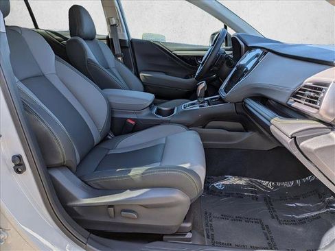 Certified 2025 Subaru Outback Onyx Edition XT AWD/4WD image 21