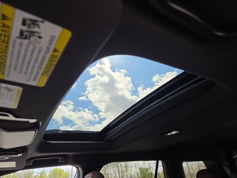 New 2026 Subaru Outback Touring XT image 17