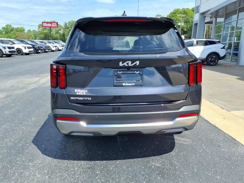 New 2026 Kia Sorento EX w/ EX Premium Package FWD image 5