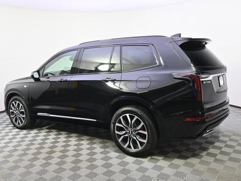 New 2025 Cadillac XT6 Sport image 3