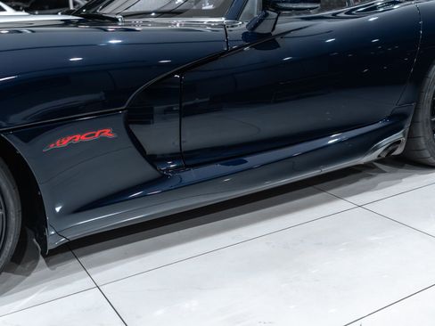 Used 2016 Dodge Viper ACR RWD image 14