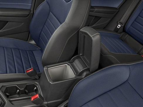 New 2026 Volkswagen Taos SEL AWD/4WD image 10