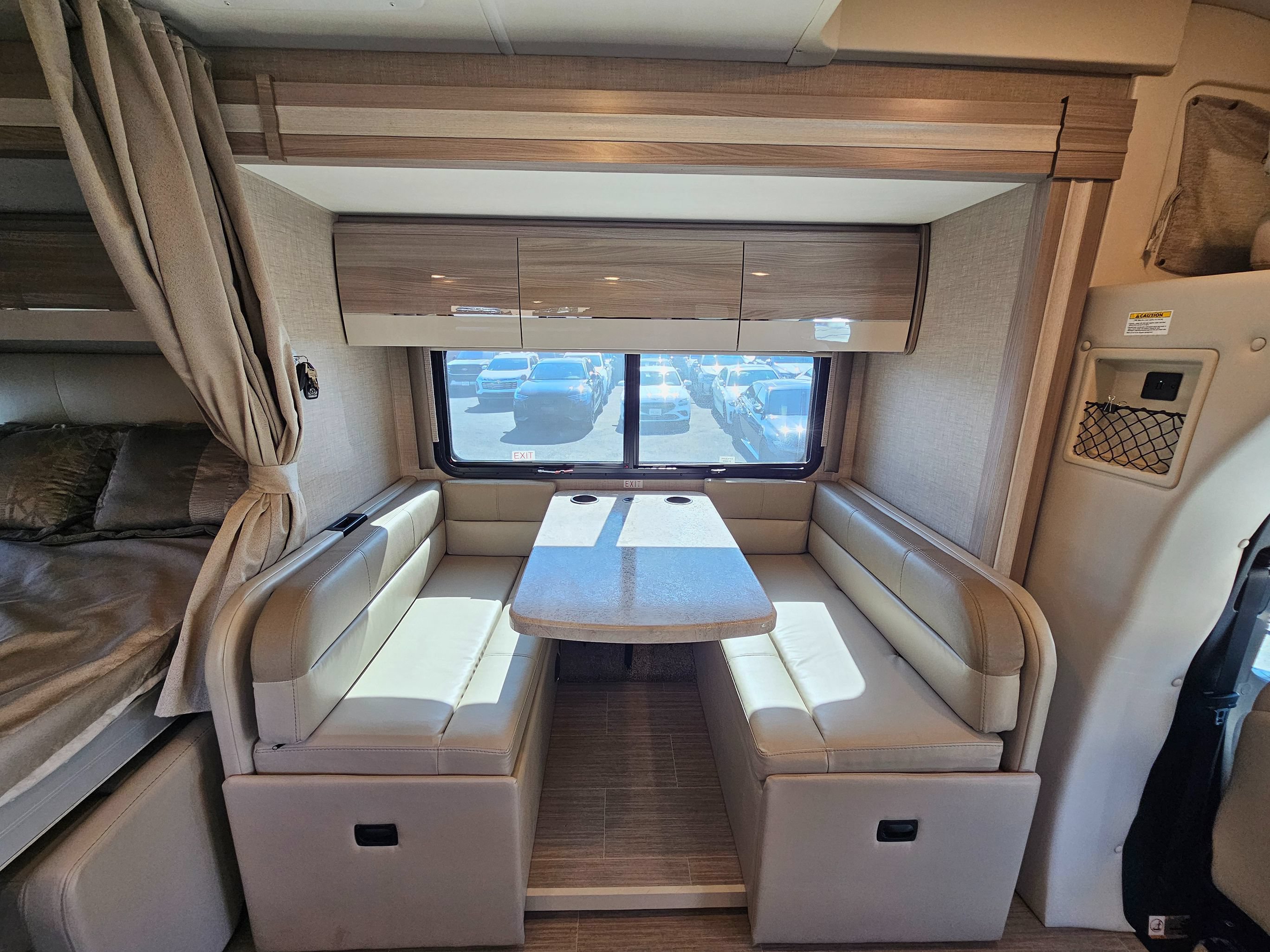 Used 2022 Mercedes-Benz Sprinter 3500 w/ Acoustic Package image 69