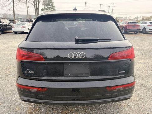 Used 2025 Audi Q5 2.0T Premium w/ Convenience Plus Package image 4