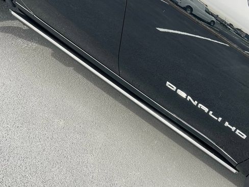 Used 2024 GMC Sierra 3500 Denali Ultimate image 21