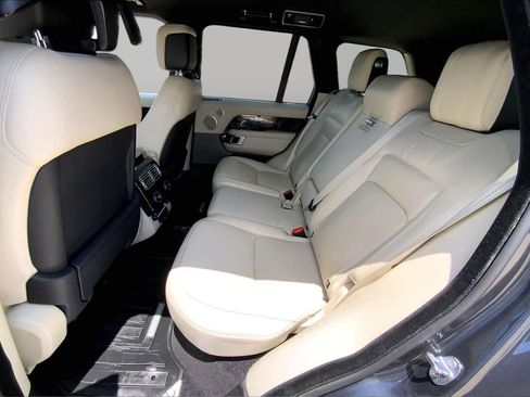 Used 2018 Land Rover Range Rover HSE AWD/4WD image 19