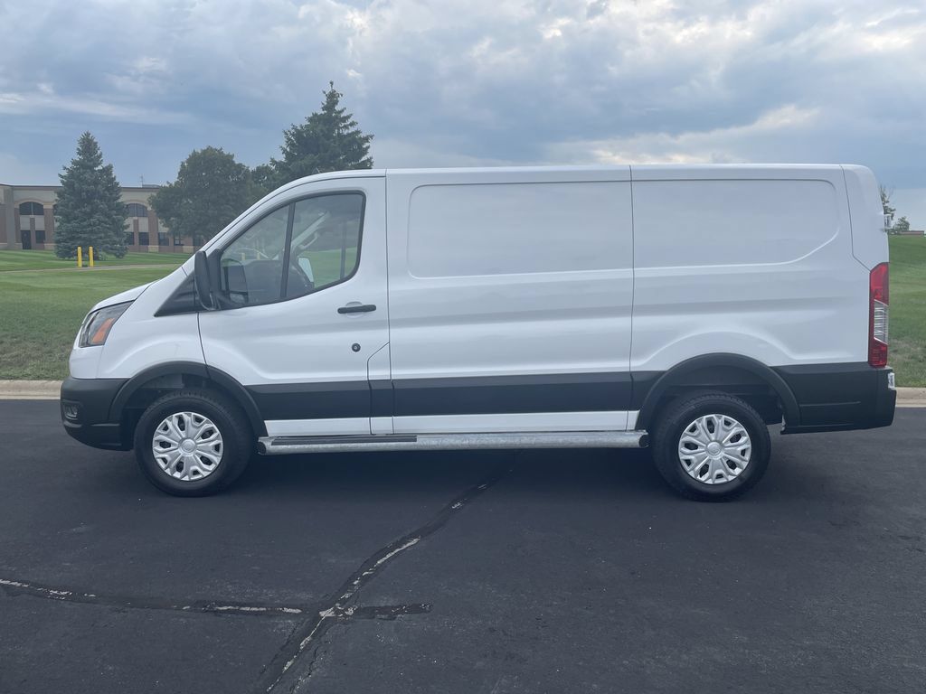 Used 2025 Ford Transit 250 Low Roof w/ Exterior Upgrade Package RWD image 2