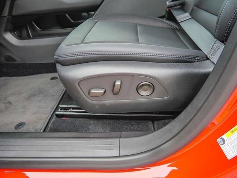 Used 2024 Chevrolet Equinox EV LT AWD/4WD image 35