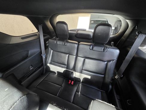 Used 2020 Ford Explorer XLT w/ Equipment Group 202A RWD image 16