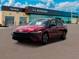 New 2025 Hyundai Elantra Sport image 1