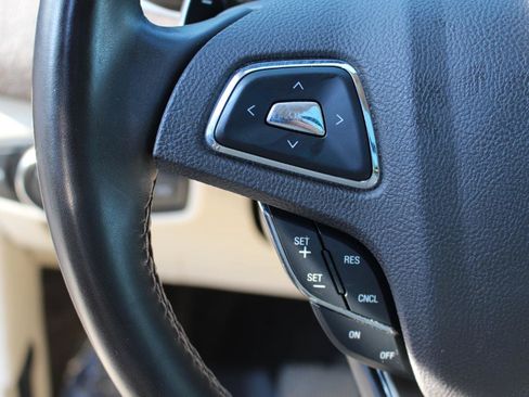 Used 2017 Lincoln MKC Reserve AWD/4WD image 19