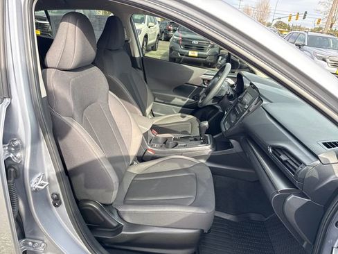 Used 2025 Subaru Impreza 2.0i AWD/4WD image 11