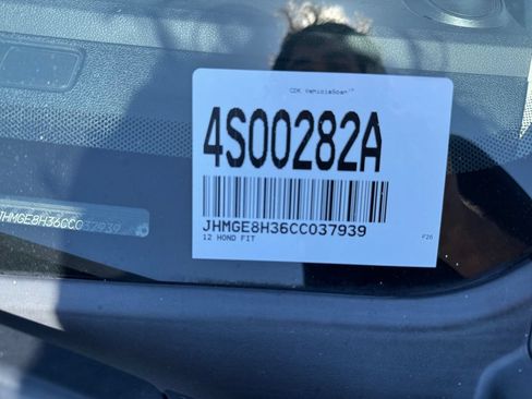 Used 2012 Honda Fit image 32