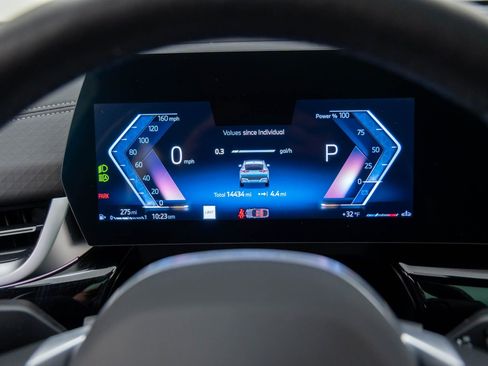 Certified 2025 BMW X2 xDrive28i image 22