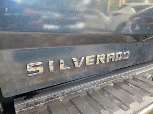 Used 2018 Chevrolet Silverado 1500 LT RWD image 10