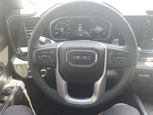 New 2026 GMC Sierra 1500 SLT AWD/4WD image 21