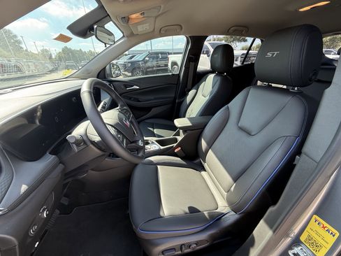 New 2026 Buick Encore GX Sport Touring w/ Advanced Technology Package image 17