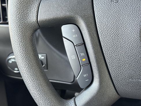 New 2026 GMC Savana 2500 w/ Driver Convenience Package RWD image 9
