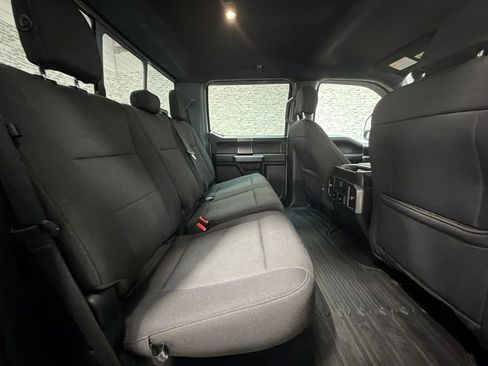 Used 2019 Ford F150 XLT w/ Equipment Group 302A Luxury AWD/4WD image 12