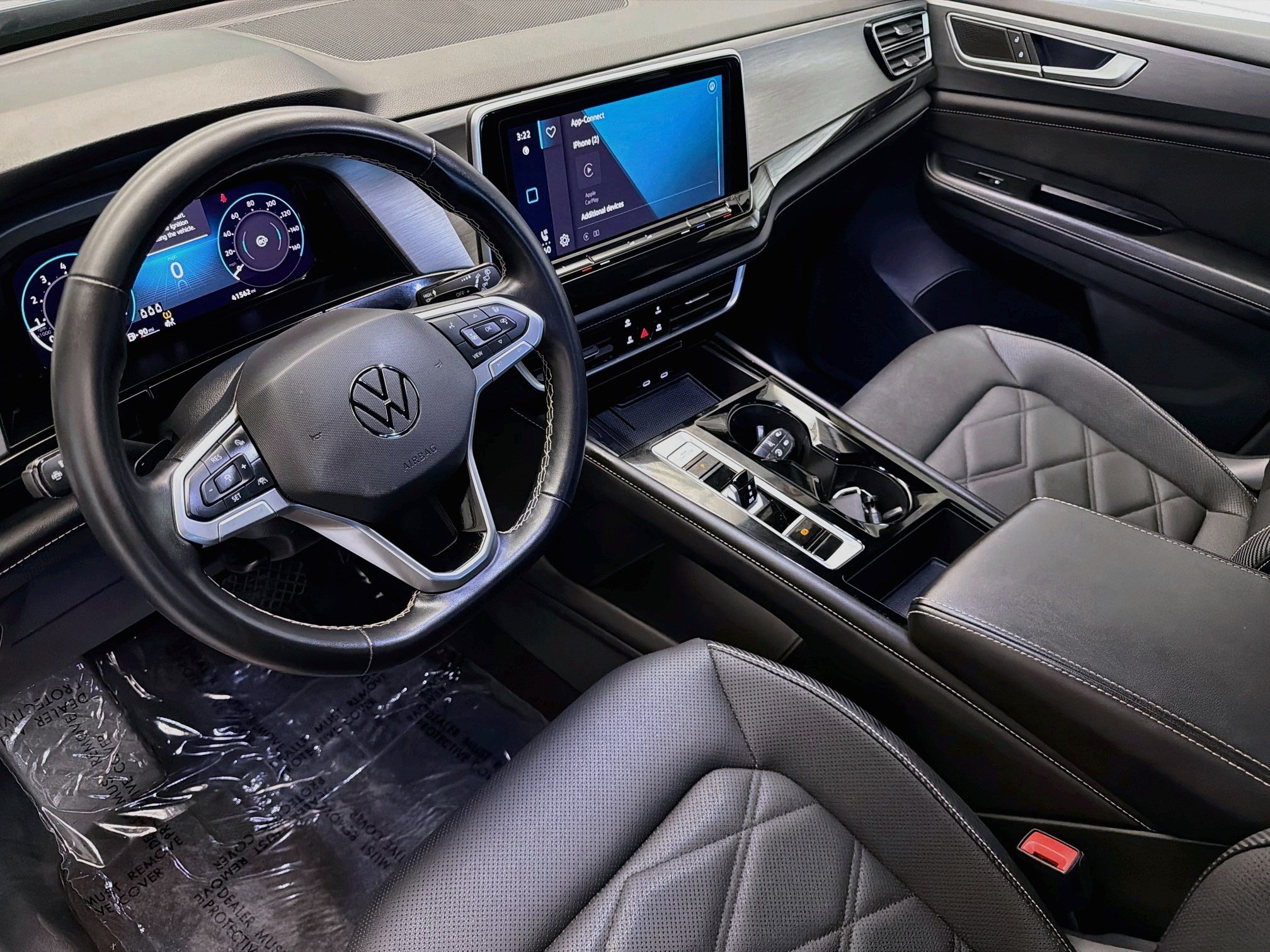 Used 2025 Volkswagen Atlas Cross Sport SE FWD image 7