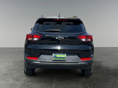 New 2026 Chevrolet TrailBlazer LT w/ Convenience Package AWD/4WD image 8