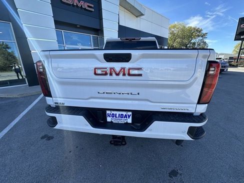 New 2026 GMC Sierra 2500 Denali w/ Denali Reserve Package image 6