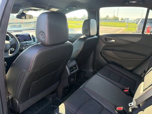 Used 2024 Chevrolet Equinox RS FWD image 15