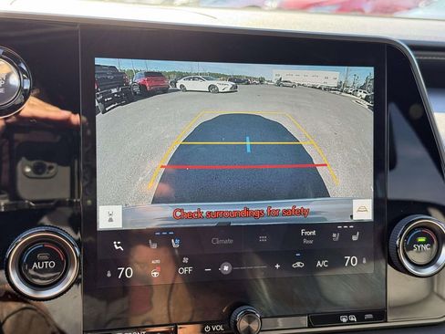 Used 2023 Lexus RX 350 Premium image 11