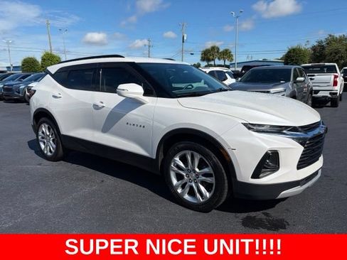 Used 2020 Chevrolet Blazer LT w/ Sound & Technology Package AWD/4WD image 1
