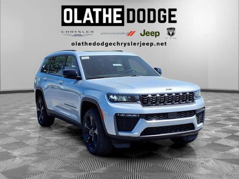 New 2026 Jeep Grand Cherokee L Limited AWD/4WD image 30