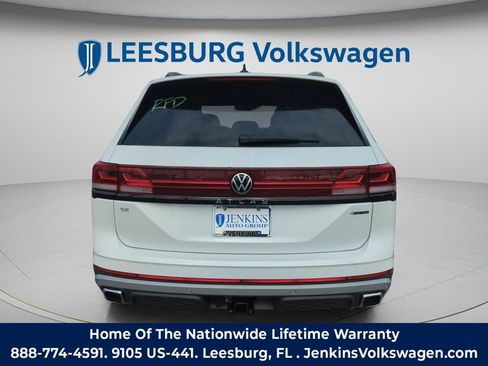 New 2026 Volkswagen Atlas Peak Edition image 7