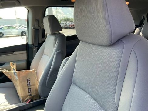 Used 2021 Honda Odyssey EX image 16