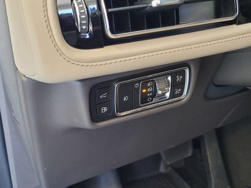 Certified 2021 Lincoln Aviator Grand Touring w/ Equipment Group 302A AWD/4WD image 18