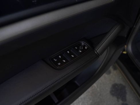 New 2026 Porsche Cayenne S AWD/4WD image 27