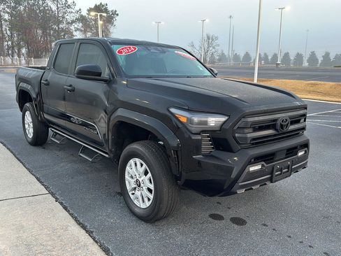 Certified 2024 Toyota Tacoma SR5 image 6